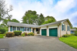 2013 Surrey Rd, Oreland, PA 19075