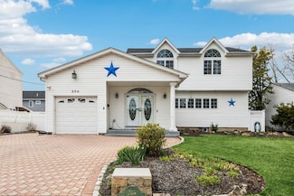 204 Broadway, Massapequa Park, NY 11762