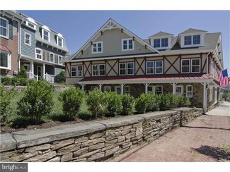 220 Ford St, Conshohocken, PA 19428