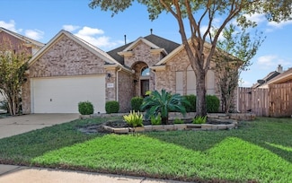 8215 Hayden Cove Dr, Tomball, TX 77375