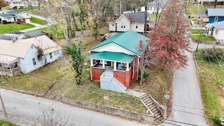 502 W 3rd St, Corbin, KY 40701