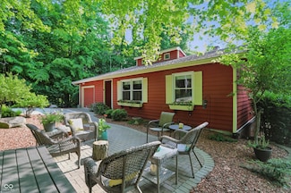 1712 S Flatrock River Rd, Rushville, IN 46173