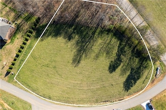 TBD1 Town N Country Dr, Wilkesboro, NC 28697