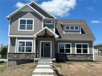 332 S Adams Ct, Raymore, MO 64083