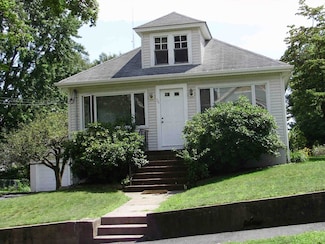 36 Pennsylvania Ave Unit 2, Newton Upper Falls, MA 02464
