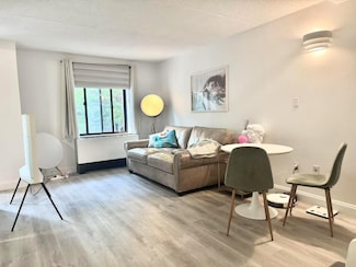 280 Rector Place Unit 2K, New York, NY 10280