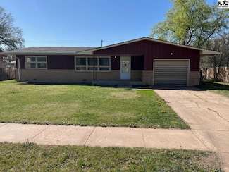 209 E Chicago St, Turon, KS 67583