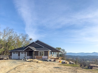 149 McKenzie Ridge Rd, Grants Pass, OR 97526
