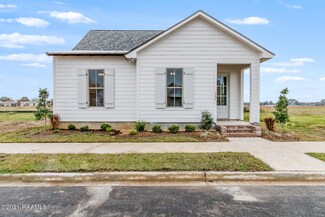 102 Saint Jude St, Scott, LA 70583