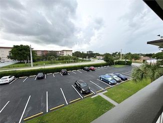 5200 Washington St Unit 207, Hollywood, FL 33021