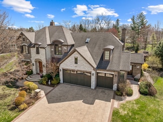 910 Tall Grass Ct, Saint Charles, IL 60174