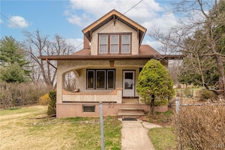 4275 S 5th St, Emmaus, PA 18049