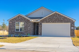 11107 Lowder Ln, Live Oak, TX 78233