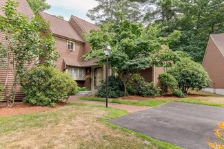 1 Bradley Ln, Westford, MA 01886
