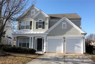 2715 Old Ironside Dr, Charlotte, NC 28213