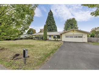 1168 NE Evergreen Rd, Hillsboro, OR 97124