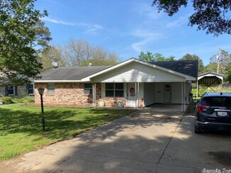 141 S May Dr, Dumas, AR 71639