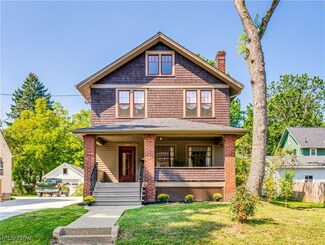 1858 6th St, Cuyahoga Falls, OH 44221