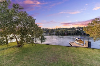 3100 Rivercrest Dr, Austin, TX 78746