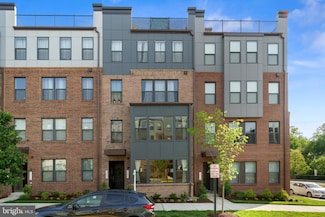 13547 Sayward Blvd Unit 67, Herndon, VA 20171