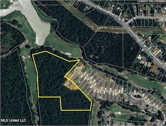 O Highpoint Dr, Diamondhead, MS 39525