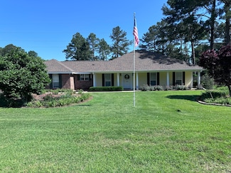 173 Somerset Dr, Hattiesburg, MS 39402