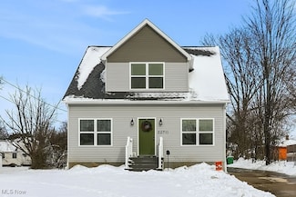 22711 Vera St, Warrensville Heights, OH 44128