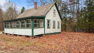 105 Clement Hill Rd, Contoocook, NH 03229
