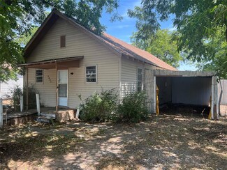 1800 N Oklahoma Ave, Mangum, OK 73554