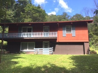 54744 State Highway 171, Ferryville, WI 54628