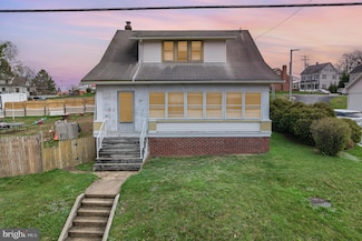 27 N Main St, York New Salem, PA 17371