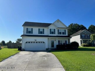 111 Amberwine Cir, Richlands, NC 28574
