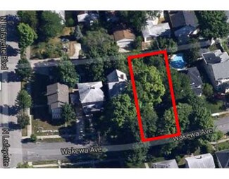 223 Wakewa Ave, South Bend, IN 46617