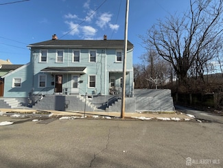 54 Jefferson St, Phillipsburg, NJ 08865