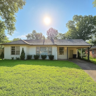 1500 Ivy Rd, Memphis, TN 38117