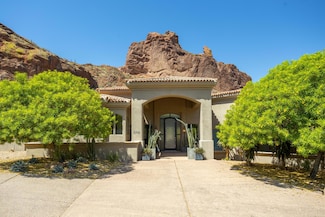 5718 N 54th St, Paradise Valley, AZ 85253