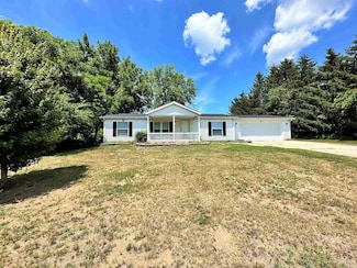 3853 E Countryview Ln, Monticello, IN 47960