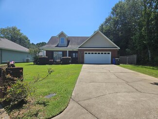 123 Eufaula Dr, Dothan, AL 36301