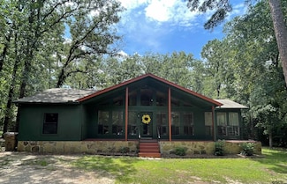 133 Lamplight Path, Holly Lake Ranch, TX 75765
