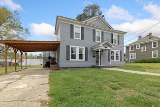 210 E 6th Ave, Kenbridge, VA 23944
