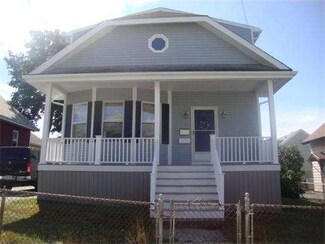 13 Winsor St, Fairhaven, MA 02719