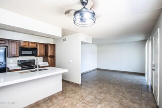 286 W Palomino Dr Unit 92, Chandler, AZ 85225