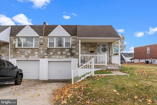 13039 Stevens Rd, Philadelphia, PA 19116