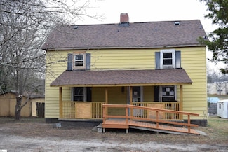 122 W 1st St, Williamston, SC 29697