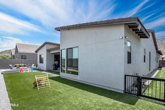 812 E Summerside Rd, Phoenix, AZ 85042