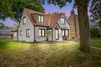 2578 N 88th St, Milwaukee, WI 53226