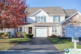 195 Park Ridge Dr, Easton, PA 18040