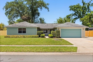 521 Riviera Dr, Altamonte Springs, FL 32701
