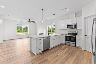 4675 Herbert Hoover Hwy SE Unit B, Iowa City, IA 52240