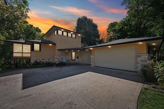 316 W Lake St Unit 318, Lake Mills, WI 53551